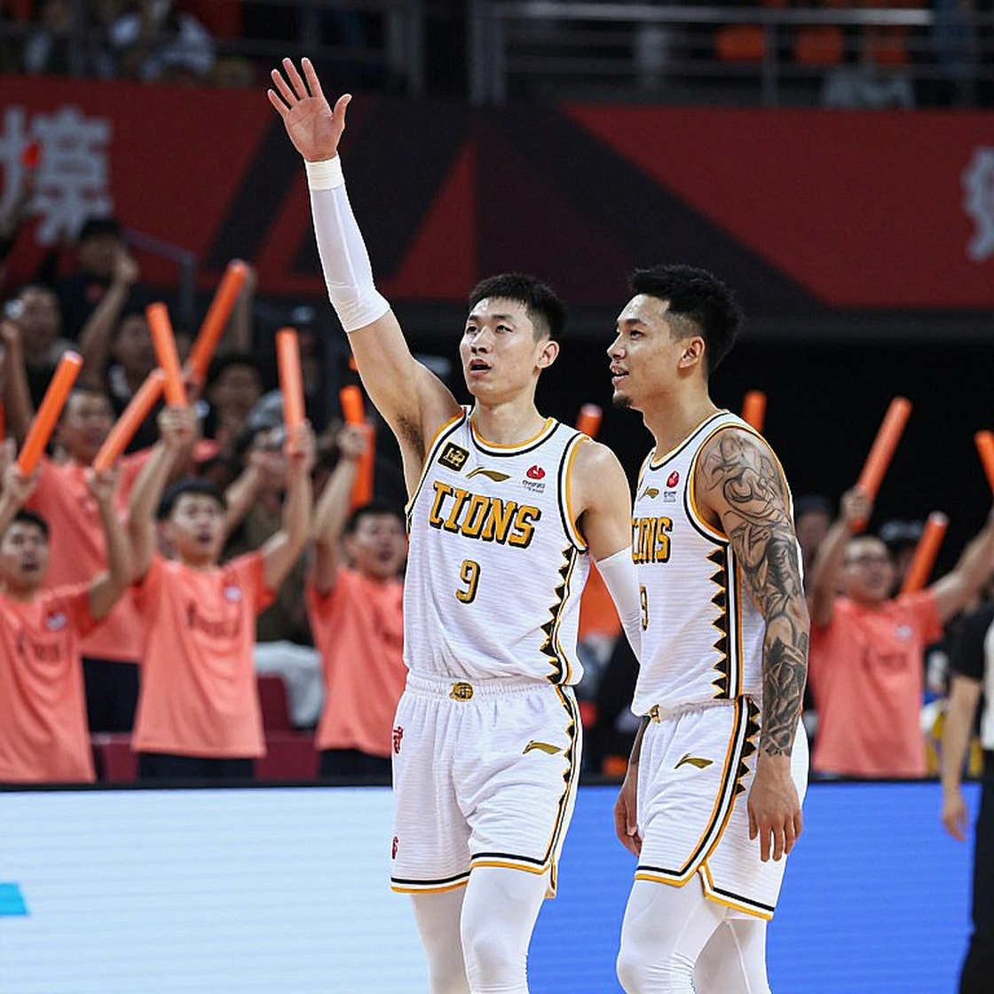एक रिबाउंड जो योजना से बाहर निकला: मलिक बीसली, प्रॉप-मार्केट और NBA की संरचनात्मक कमज़ोरी